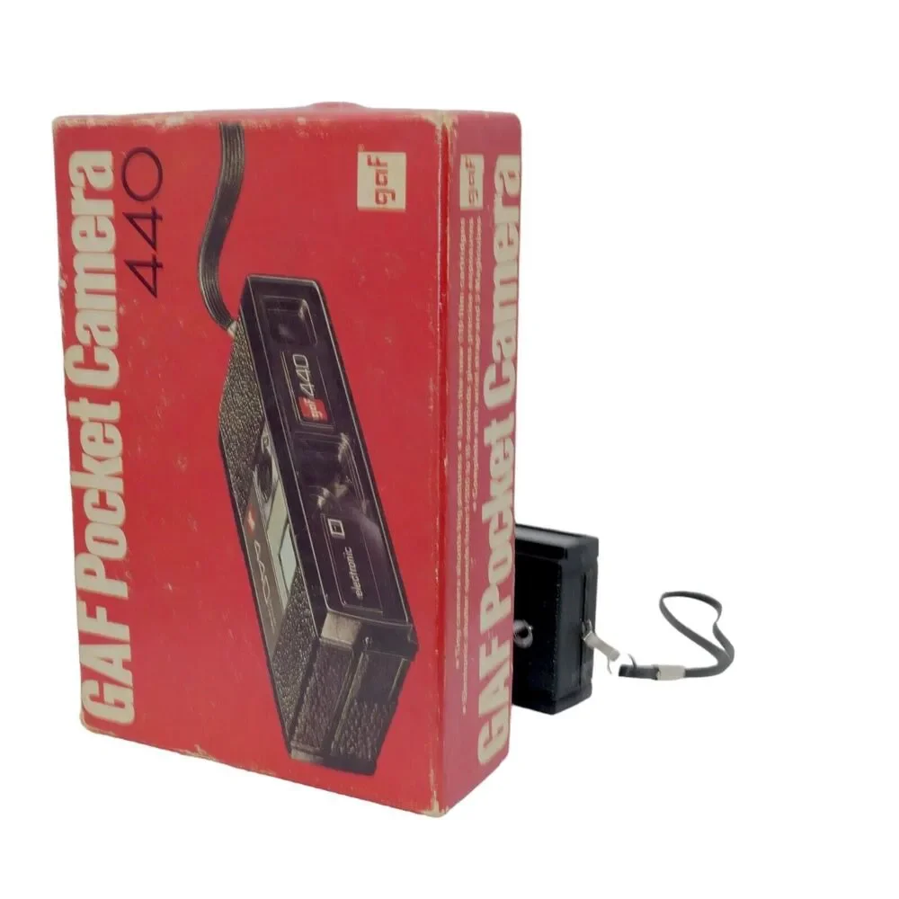 Vintage GAF 440 Pocket Camera Film Collectible Box Manual Functionality Unknown
